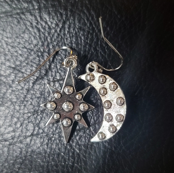 Turquoise & sterling 🌙 moon & 🌟 Star earrings - Picture 3 of 3